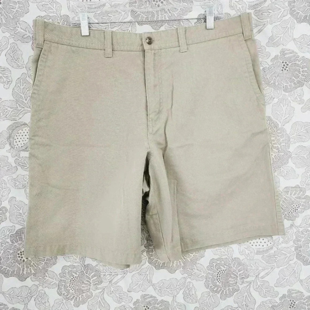 Eddie‎ Bauer Cotton Chino Men's Bermuda Shorts Beige 38
